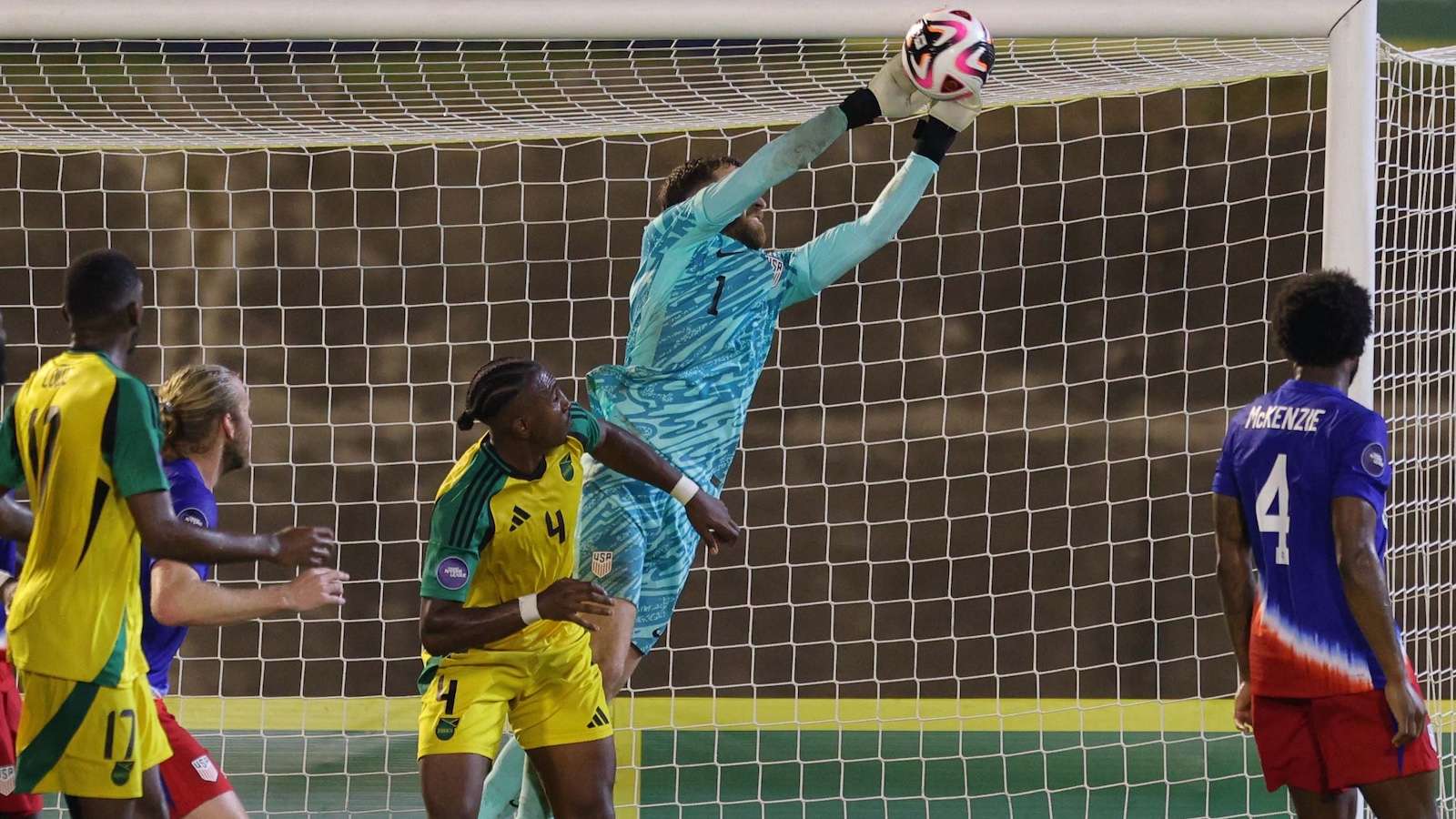 劉煒分享趙睿遭驅逐事件 球迷與央視希冀觀賞明星球員 過度激怒球星反而無益.